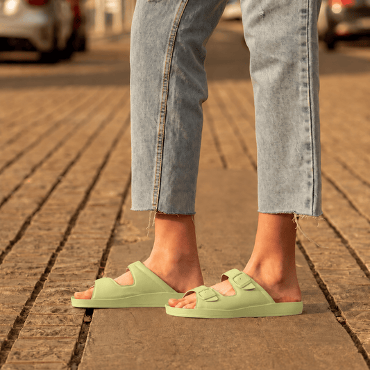 DrLuigi® Orthopädische 2-Riemen Leder Pantoletten für Damen - Bequemes medizinisches Schuhwerk Mint Leder