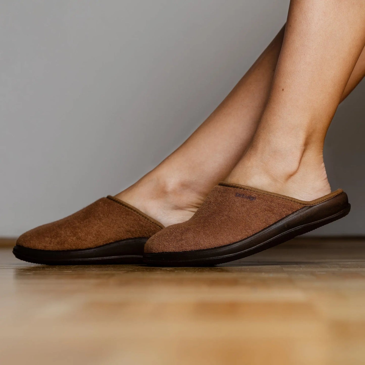 DrLuigi® Orthopedic Slippers for Women - Comfortable Medical Footwear Brown drluigi