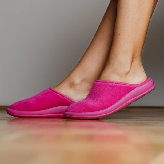 DrLuigi® Orthopedic Slippers for Women - Comfortable Medical Footwear Fuchsia drluigi